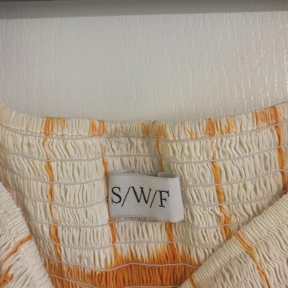 SWF Dress - Picture 3 of 5